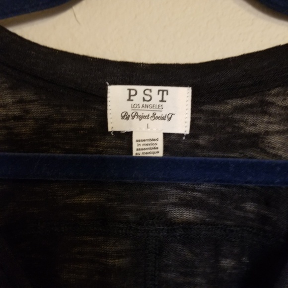 Project Social T Tank - Picture 3 of 3